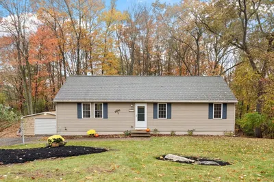 11 Westview Ave
