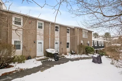 16 Cannongate Rd #24