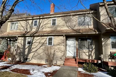 20 Macintosh Ln #20