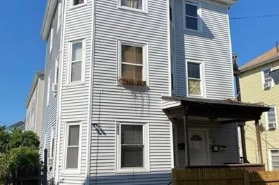 233 Eagle St #1