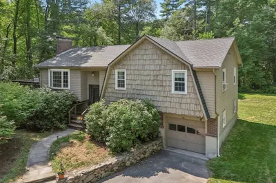 318 Harvard Rd