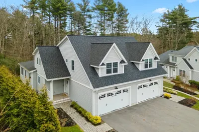 1 North Pond Way #30 1