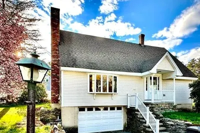 14 Dale Avenue