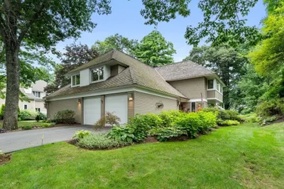 28 Southpoint Lane 1