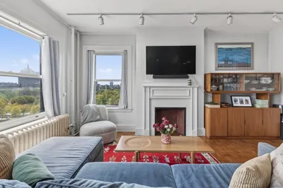 48 Beacon St #9F 1
