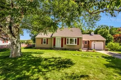9 Grandview Ave 1