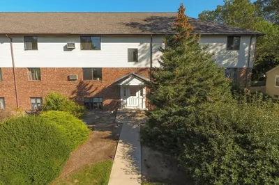 47 Juniper Rd #B6
