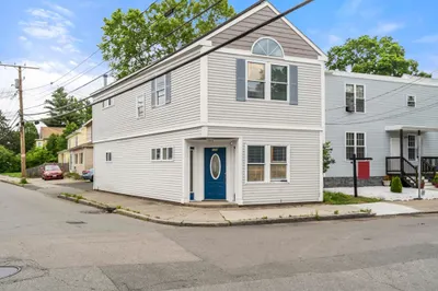 120 Arlington St