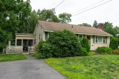 21 Parker St