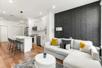 45 1st Ave #202 1