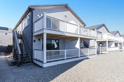 945 Commercial Street #Unit 8A 1