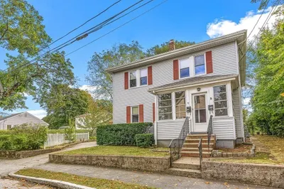 9 Bellevue Ave 1