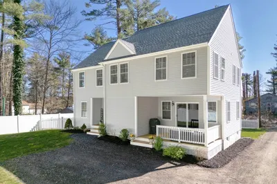 34 Oak Street