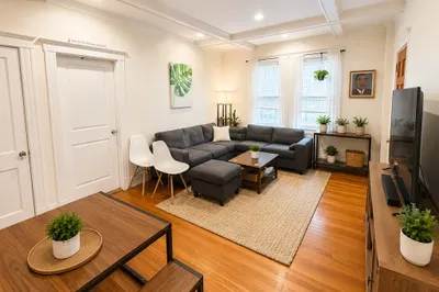 1742 Commonwealth Ave #3 1