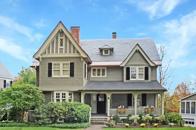 5 Pine Street 1