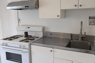 20-22 High St #4