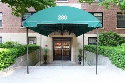 280 Beacon St #2