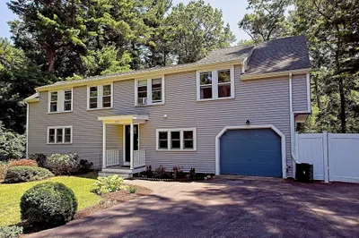 600 Forest St 1