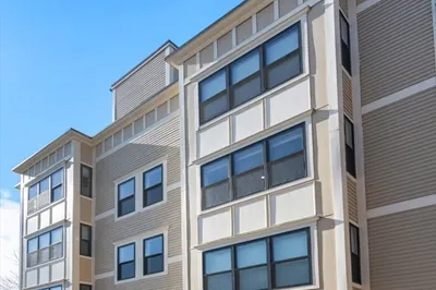 215 Athens St #4
