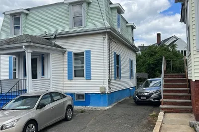 199 Allen Ave 1