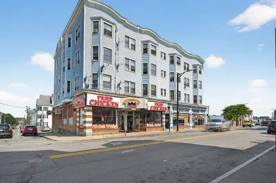 1566-1570 Acushnet Ave 1