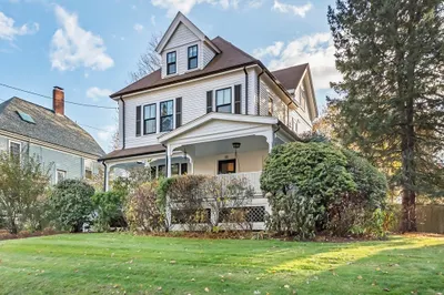 30 Woodbine Street