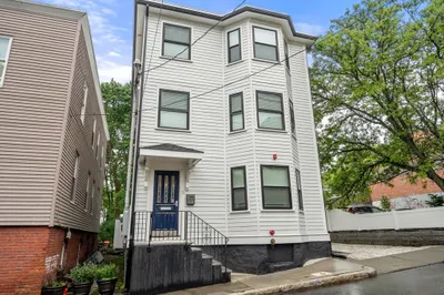 11 Cameron St #1
