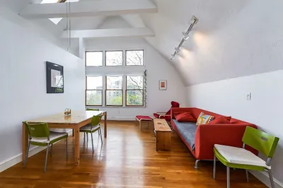 32 Mason Terrace #2