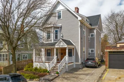 40 Harvard Street #2