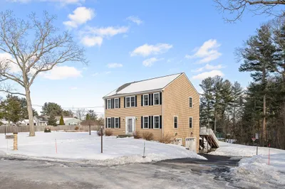 18 Hillsview St 1