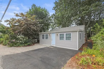 49 Shore Ave