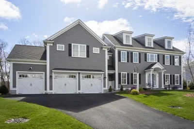 3 Meadow Brook Ave 1