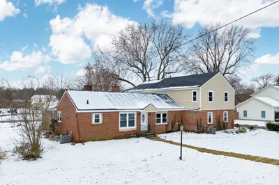232 Meadow Street 1