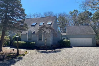 13 Fells Pond Rd 1