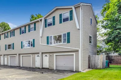 19 Doane St #1