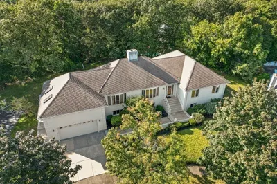 24 Orsini Drive 1