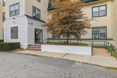 38 Carter St #107 1