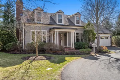 8 Kettle Ln #8 1