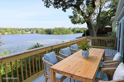 49 Lake View Rd