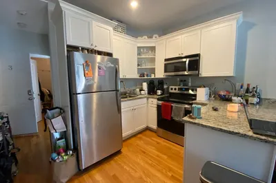 754 Huntington Ave #3