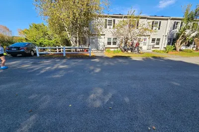 17 Bixby Rd #2 1