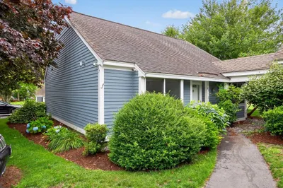 87 Susanna Dr #87