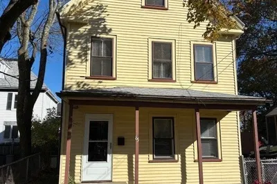 85 Marshall St