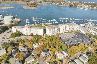 100 Cove Way #901 1