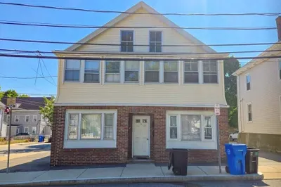 30 Cedar St 1