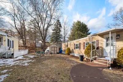 239 Ayer Rd #79 1