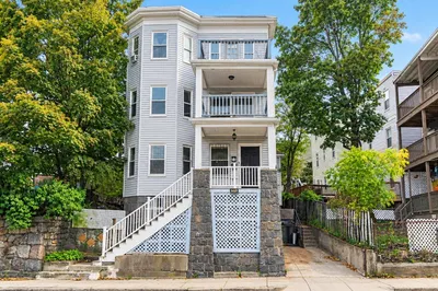 421 Quincy St #2 1