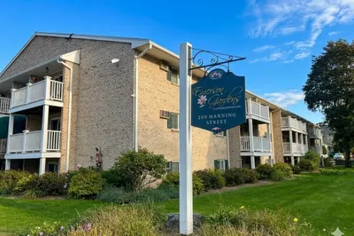 200 Manning St #17B 1