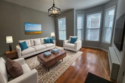 246 Webster St #2