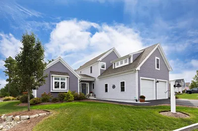 19 Water Lily Dr 1